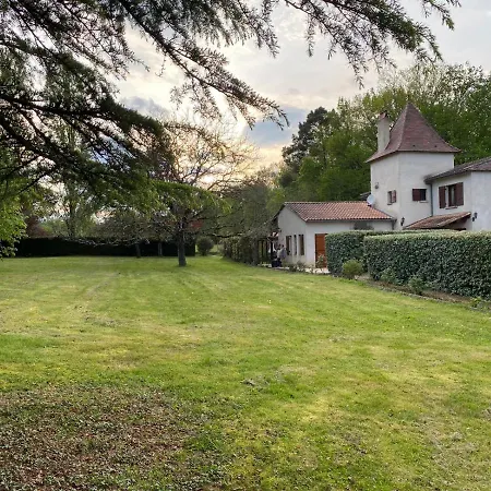 Bed & Breakfast D'hote Spacieuse Et Confortable Avec Bureau Et Salle De Bain Privee